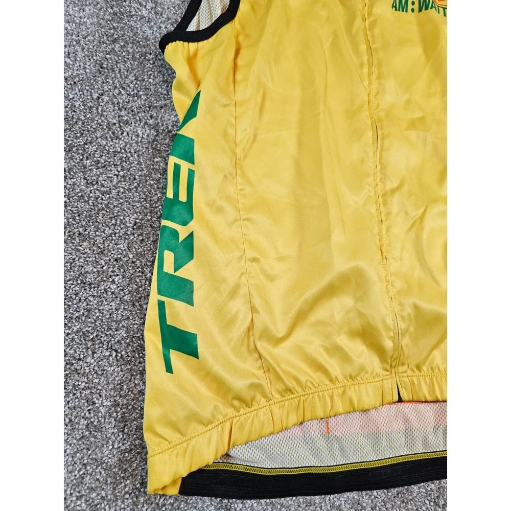Trek AM:WATTS Cycling Vest Mens Medium Yellow Full Zip Mesh Back Gilet 40949